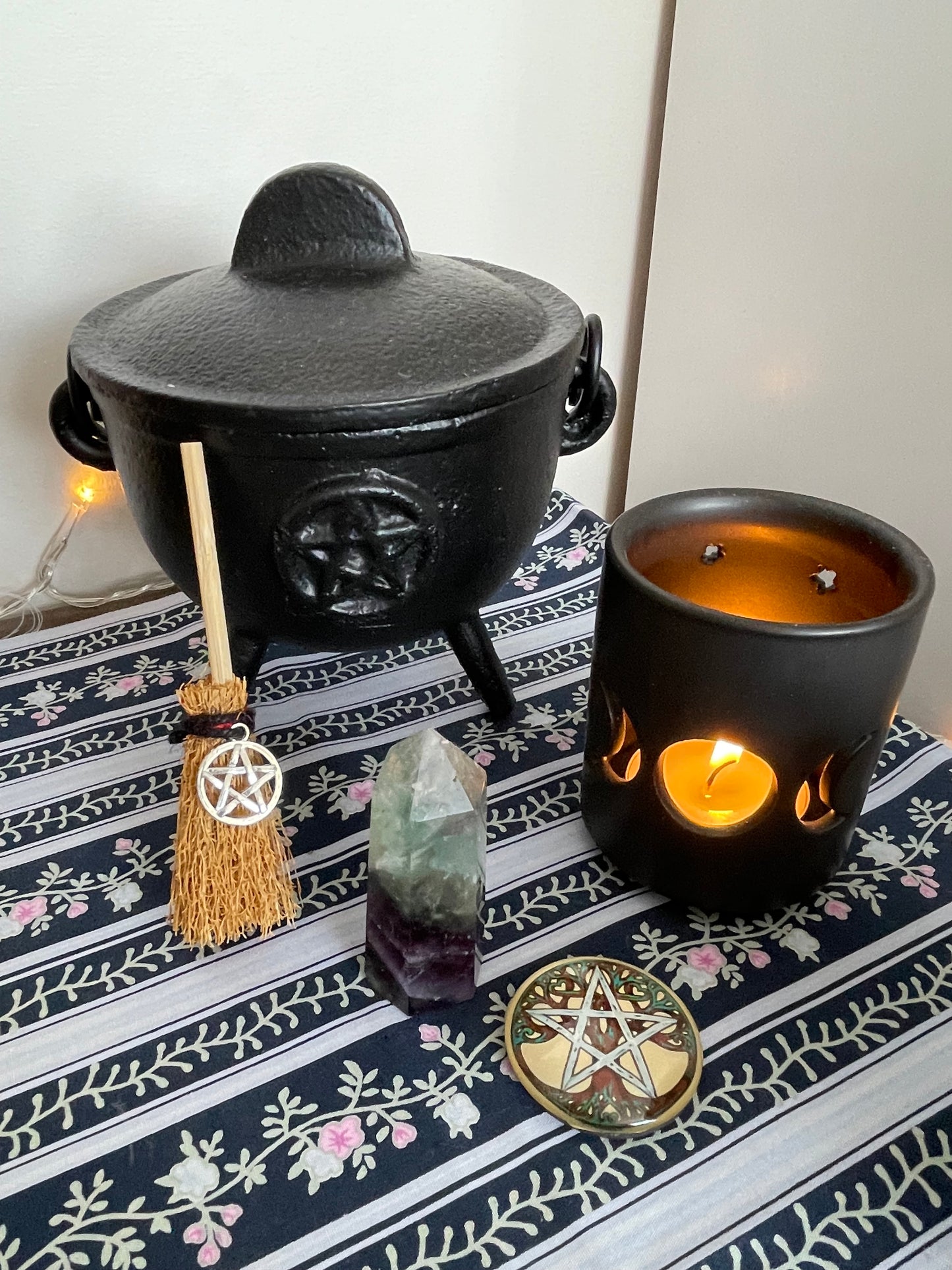 Mini Altar Broomstick: Pentagram