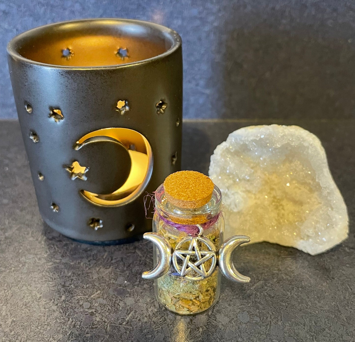 Mini Spell Bottle: Divination and Psychic Abilities